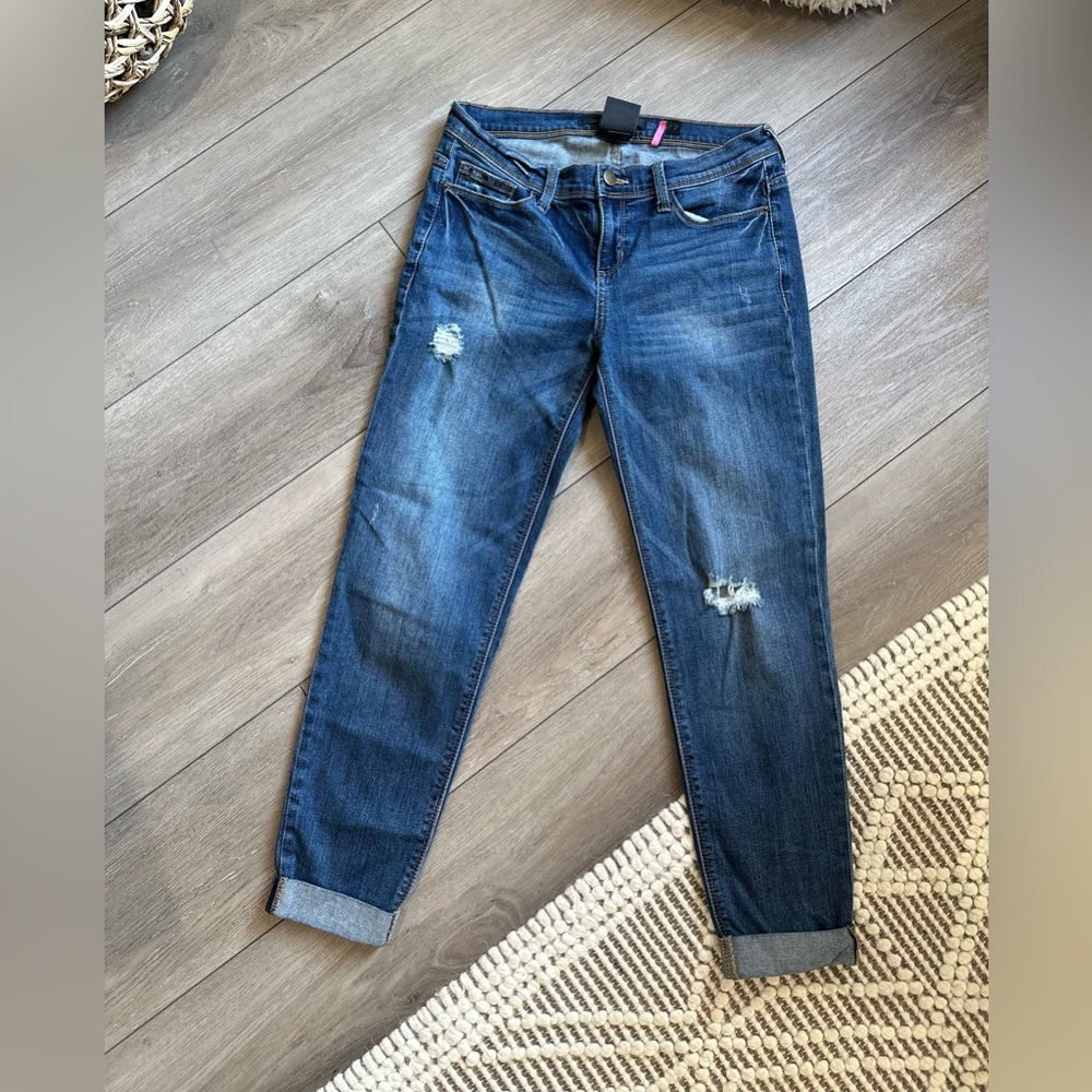 Sneak Peek Black Label Denim Jeans • Size 27 •Amazing Jeans
